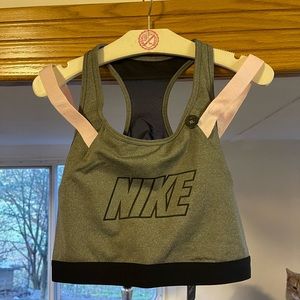 Nike Sportsbra